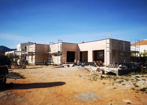 Construcción viviendas de paja en Son Espanyol - Mallorca 